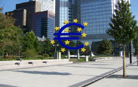 Die Sparkassen fordern von der EZB eine Anhebung der Zinsen.